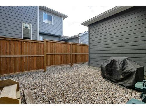 198 Yorkville Green Sw, Calgary, AB - Outdoor With Exterior