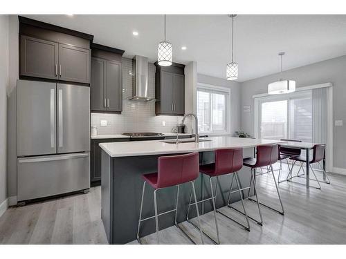 198 Yorkville Green Sw, Calgary, AB - Indoor Photo Showing Kitchen With Stainless Steel Kitchen With Upgraded Kitchen