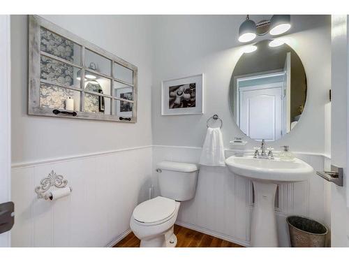 275 Sagewood Gardens Sw, Airdrie, AB - Indoor Photo Showing Bathroom