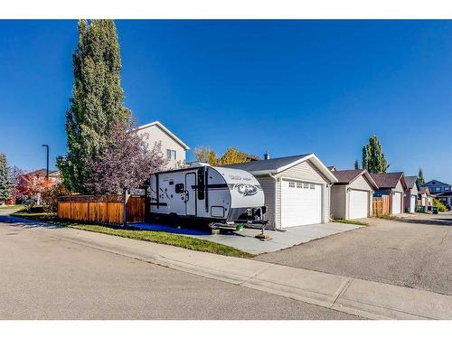 275 Sagewood Gardens Sw, Airdrie, AB - Outdoor