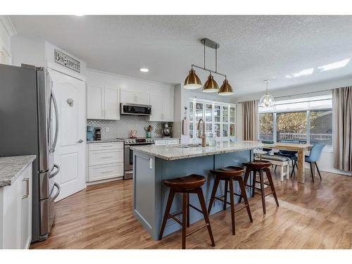 275 Sagewood Gardens Sw, Airdrie, AB - Indoor Photo Showing Kitchen With Stainless Steel Kitchen With Upgraded Kitchen