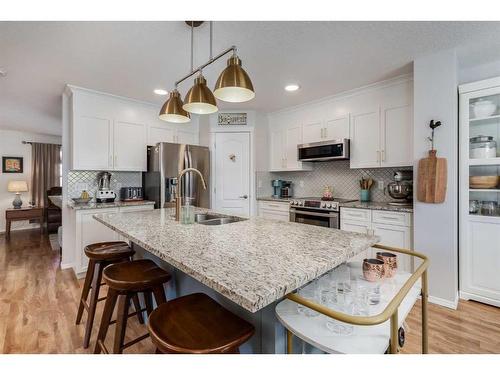 275 Sagewood Gardens Sw, Airdrie, AB - Indoor Photo Showing Kitchen With Stainless Steel Kitchen With Double Sink With Upgraded Kitchen