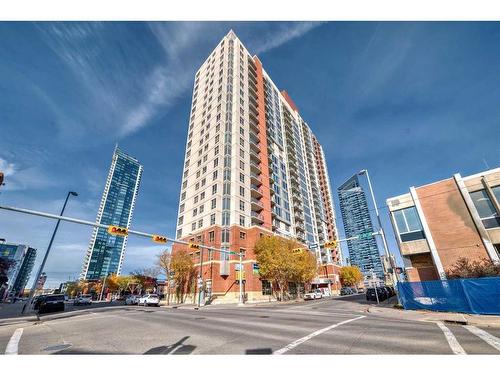 1013-1053 10 Street Sw, Calgary, AB - Outdoor With Facade