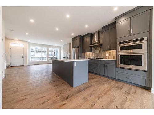 416 Sovereign Common Sw, Calgary, AB - Indoor Photo Showing Kitchen With Upgraded Kitchen