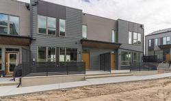 416 Sovereign Common SW Calgary, AB T3C 3Y3