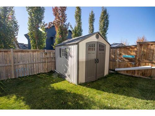 37 Bluebird Drive Se, Didsbury, AB - Outdoor