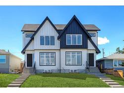 929 33 Street NW Calgary, AB T2N 2W9