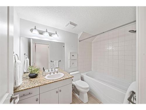 2307-10221 Tuscany Boulevard Nw, Calgary, AB - Indoor Photo Showing Bathroom