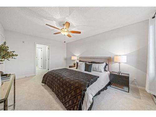 2307-10221 Tuscany Boulevard Nw, Calgary, AB - Indoor Photo Showing Bedroom