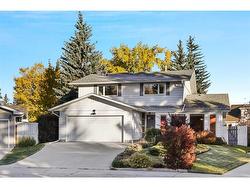 9415 Paliswood Way SW Calgary, AB T2V 3R1