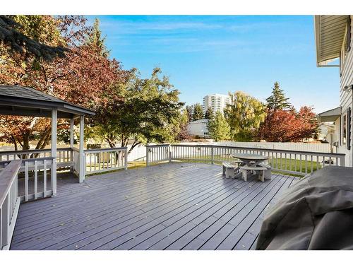 9415 Paliswood Way Sw, Calgary, AB - Outdoor With Deck Patio Veranda With Exterior