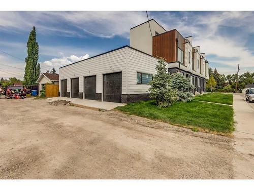 3923 65 Street Nw, Calgary, AB - Outdoor