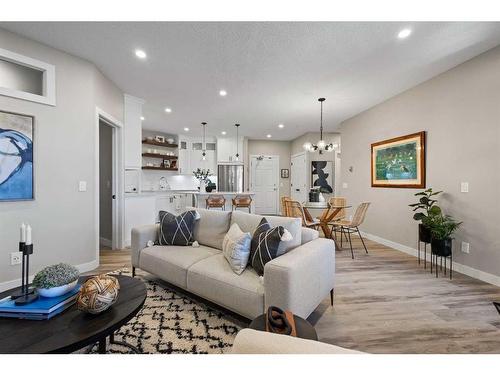 5311-14645 6 Street Sw, Calgary, AB - Indoor Photo Showing Living Room