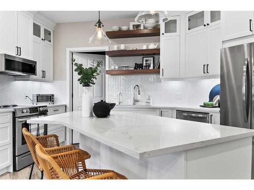 5311-14645 6 Street Sw, Calgary, AB - Indoor Photo Showing Kitchen With Upgraded Kitchen