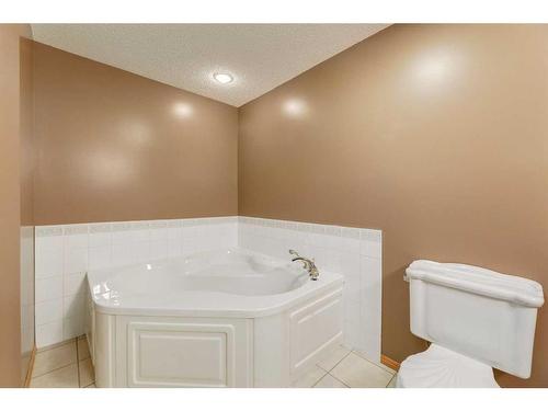 12 Big Springs Rise Se, Airdrie, AB - Indoor Photo Showing Bathroom