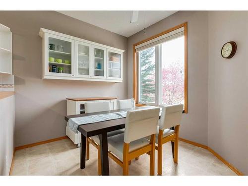 12 Big Springs Rise Se, Airdrie, AB - Indoor Photo Showing Dining Room