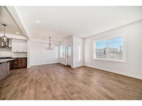 166 Amblehurst Way Nw, Calgary, AB - Indoor Photo Showing Kitchen