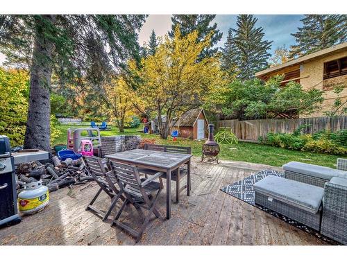 8931 33 Avenue Nw, Calgary, AB - Outdoor With Deck Patio Veranda With Backyard