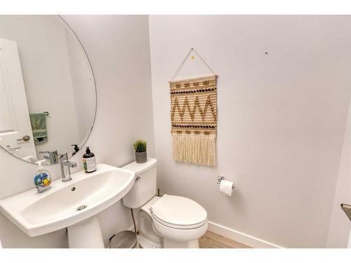 748 Seton Circle Se, Calgary, AB - Indoor Photo Showing Bathroom