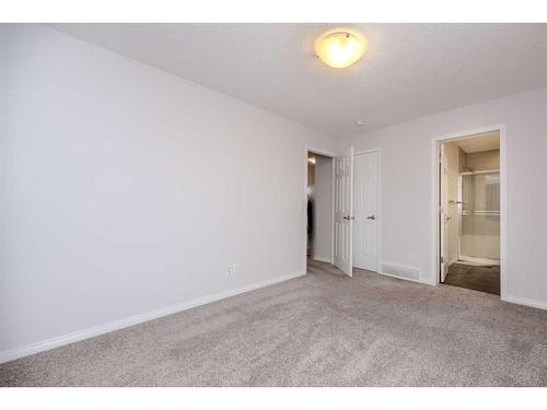 10827 Cityscape Drive Ne, Calgary, AB - Indoor Photo Showing Other Room