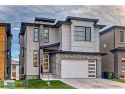 158 69 Street SW Calgary, AB T3H 5C7