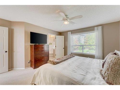 28 Simcrest Point Sw, Calgary, AB - Indoor Photo Showing Bedroom