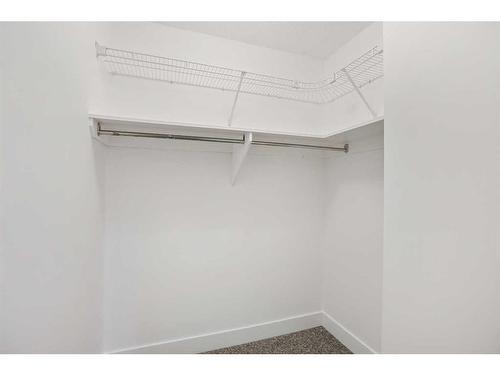 205-521 57 Avenue Sw, Calgary, AB - Indoor With Storage