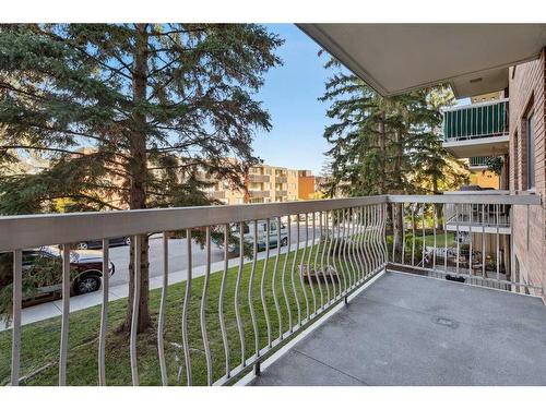 205-521 57 Avenue Sw, Calgary, AB - Outdoor With Balcony With Exterior