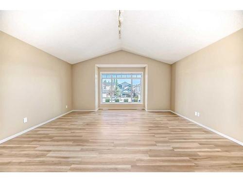 273 New Brighton Lane Se, Calgary, AB - Indoor Photo Showing Other Room