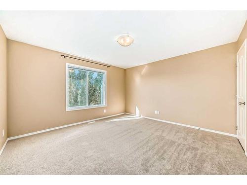 273 New Brighton Lane Se, Calgary, AB - Indoor Photo Showing Other Room