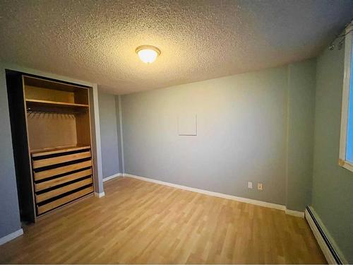 701-314 14 Street Nw, Calgary, AB - Indoor Photo Showing Other Room