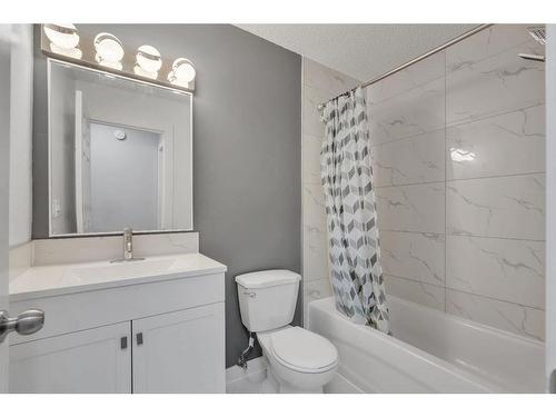 5-6408 4A Street Ne, Calgary, AB - Indoor Photo Showing Bathroom