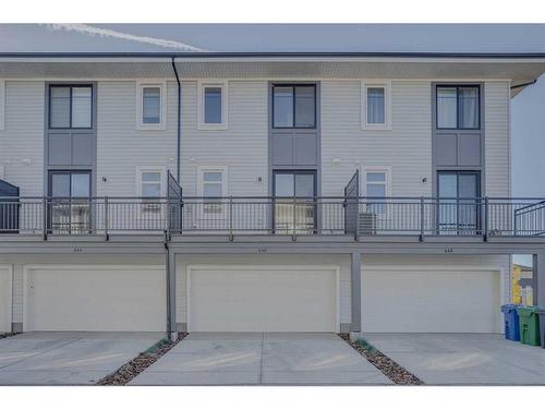 446 210 Avenue Sw, Calgary, AB - Outdoor With Balcony