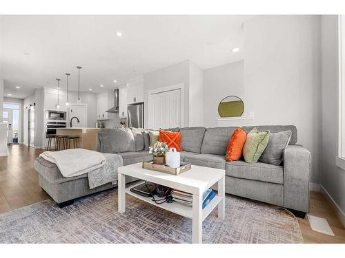 233 Calhoun Common Nw, Calgary, AB - Indoor Photo Showing Living Room