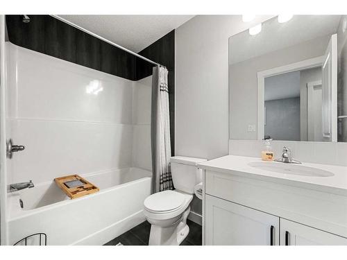 233 Calhoun Common Nw, Calgary, AB - Indoor Photo Showing Bathroom