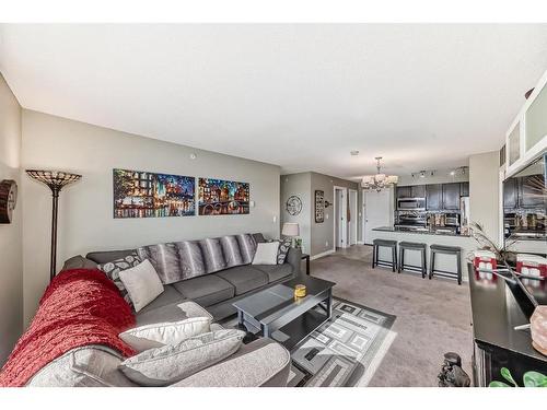 415-15 Saddlestone Way Ne, Calgary, AB - Indoor Photo Showing Living Room