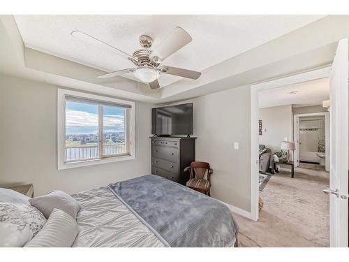 415-15 Saddlestone Way Ne, Calgary, AB - Indoor Photo Showing Bedroom