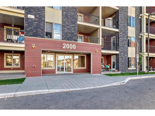 415-15 Saddlestone Way Ne, Calgary, AB - Outdoor