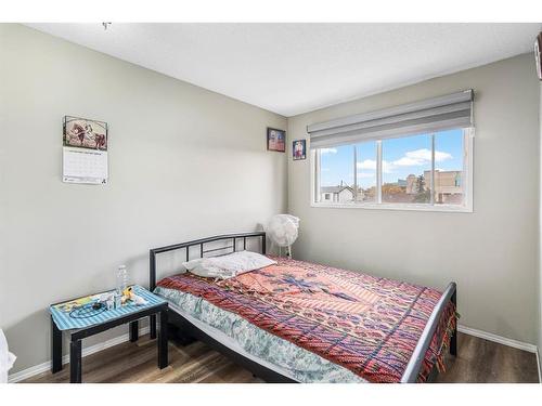 14 Falsby Way Ne, Calgary, AB - Indoor Photo Showing Bedroom