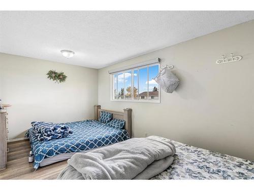 14 Falsby Way Ne, Calgary, AB - Indoor Photo Showing Bedroom