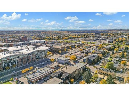 301-1231 17 Avenue Nw, Calgary, AB - Outdoor With View