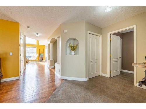 185 Arbour Stone Close Nw, Calgary, AB - Indoor Photo Showing Other Room