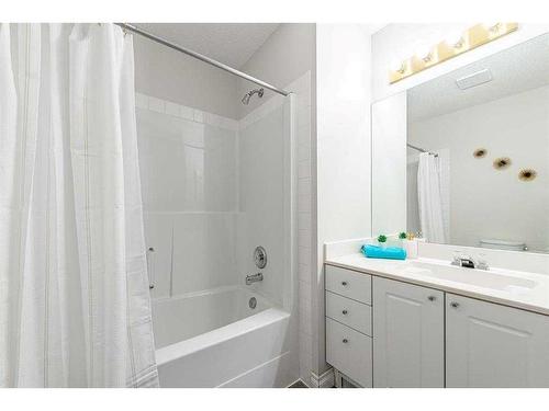 185 Arbour Stone Close Nw, Calgary, AB - Indoor Photo Showing Bathroom