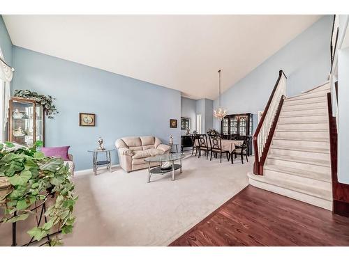 43 Scimitar Point Nw, Calgary, AB - Indoor