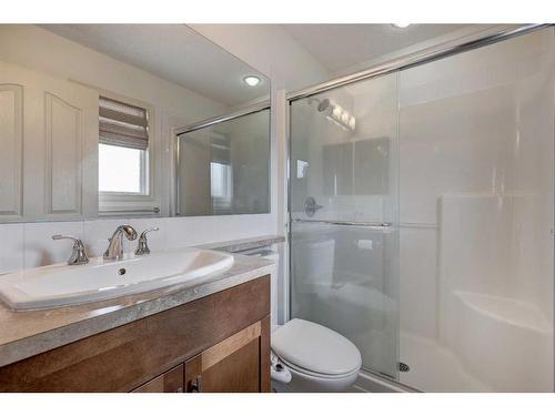 79 Autumn Green Se, Calgary, AB - Indoor Photo Showing Bathroom