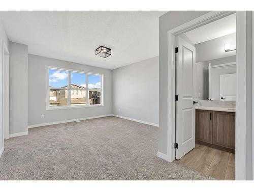 623 Savanna Crescent Ne, Calgary, AB - Indoor