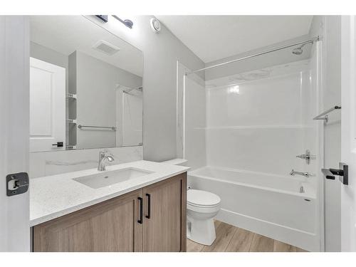 623 Savanna Crescent Ne, Calgary, AB - Indoor Photo Showing Bathroom