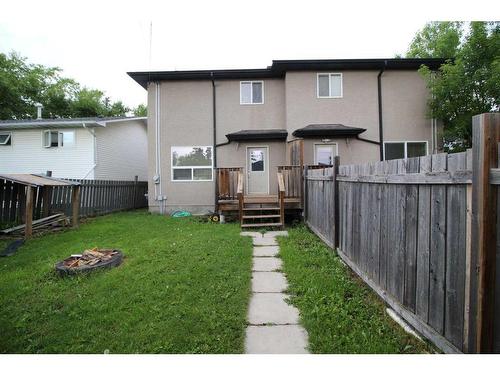 1031 Hammond Avenue, Crossfield, AB - Outdoor With Exterior