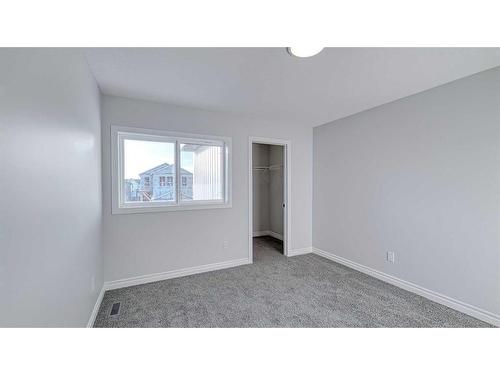 217 Homestead Crescent, Calgary, AB - Indoor Photo Showing Other Room