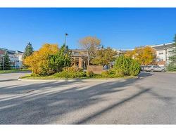 227-1920 14 Avenue NE Calgary, AB T2E 8V4